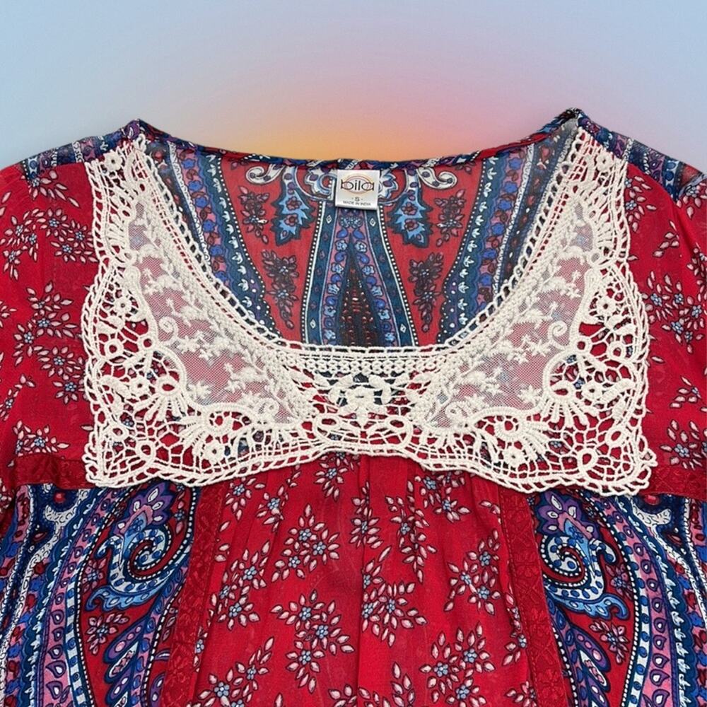 BILA Women’s Small Red Blue Lace Scoop Neck Top - Picture 3 of 4